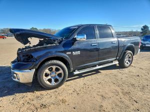 RAM 1500 LARAMIE 5.7L 8 2015