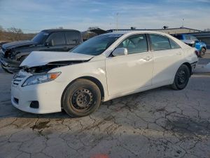 Toyota Camry BASE 2.5L 4 2011