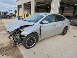 Nissan Sentra S 1.8L 4 2015