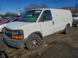 Chevrolet Express 5.3L 8 2013