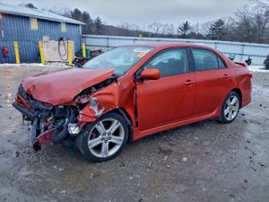 Toyota Corolla BASE 1.8L 4 2013