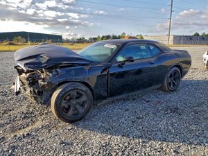 Dodge Challenger SXT 3.6L 6 2020