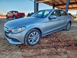 Mercedes-Benz C 300 4MATIC 2.0L 4 2015