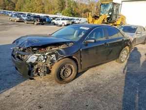 Toyota Camry BASE 2.5L 4 2011