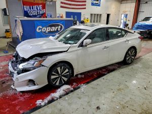 Nissan Altima SV 2.5L 4 2019