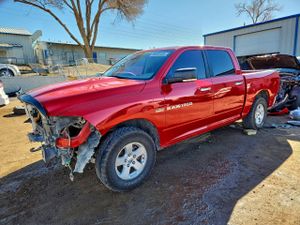 Dodge RAM 5.7L 8 2011