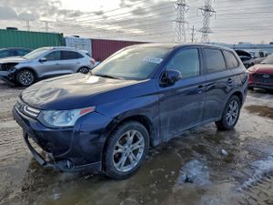 Mitsubishi Outlander SE 2.4L 4 2014