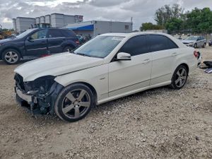 Mercedes-Benz E 350 3.5L 6 2012