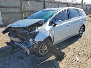 Toyota Prius 1.8L 4 2015