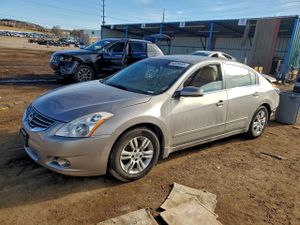 Nissan Altima BASE 2.5L 4 2011