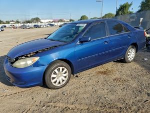 Toyota Camry LE 2.4L 4 2005