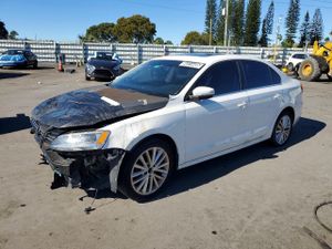 Volkswagen Jetta SEL 2.5L 5 2013
