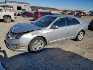 Ford Fusion SE 2.5L 4 2011