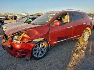Nissan Rogue S 2.5L 4 2013