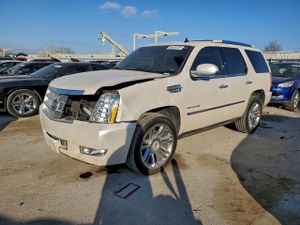 Cadillac Escalade PLATINUM 6.2L 8 2013