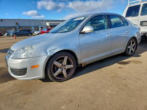Volkswagen Jetta SE 2.5L 5 2010