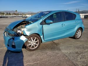 Toyota Prius 1.5L 4 2014
