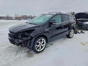 Ford Escape TITANIUM 2.0L 4 2013