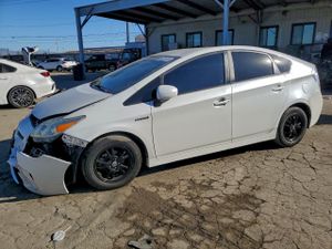 Toyota Prius 1.8L 4 2015