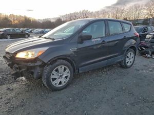 Ford Escape S 2.5L 4 2015