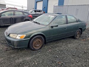 Toyota Camry CE 2.2L 4 2000
