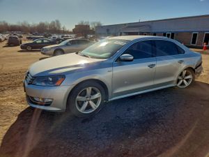 Volkswagen Passat S 1.8L 4 2015