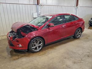 Ford Focus SE 2.0L 4 2013