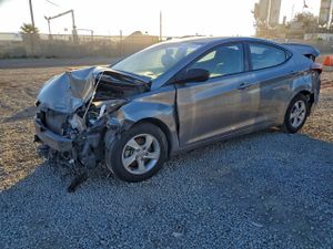 Hyundai Elantra SE 1.8L 4 2015
