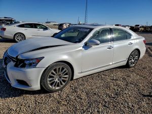 Lexus LS 460 4.6L 8 2013