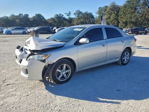 Toyota Corolla BASE 1.8L 4 2013