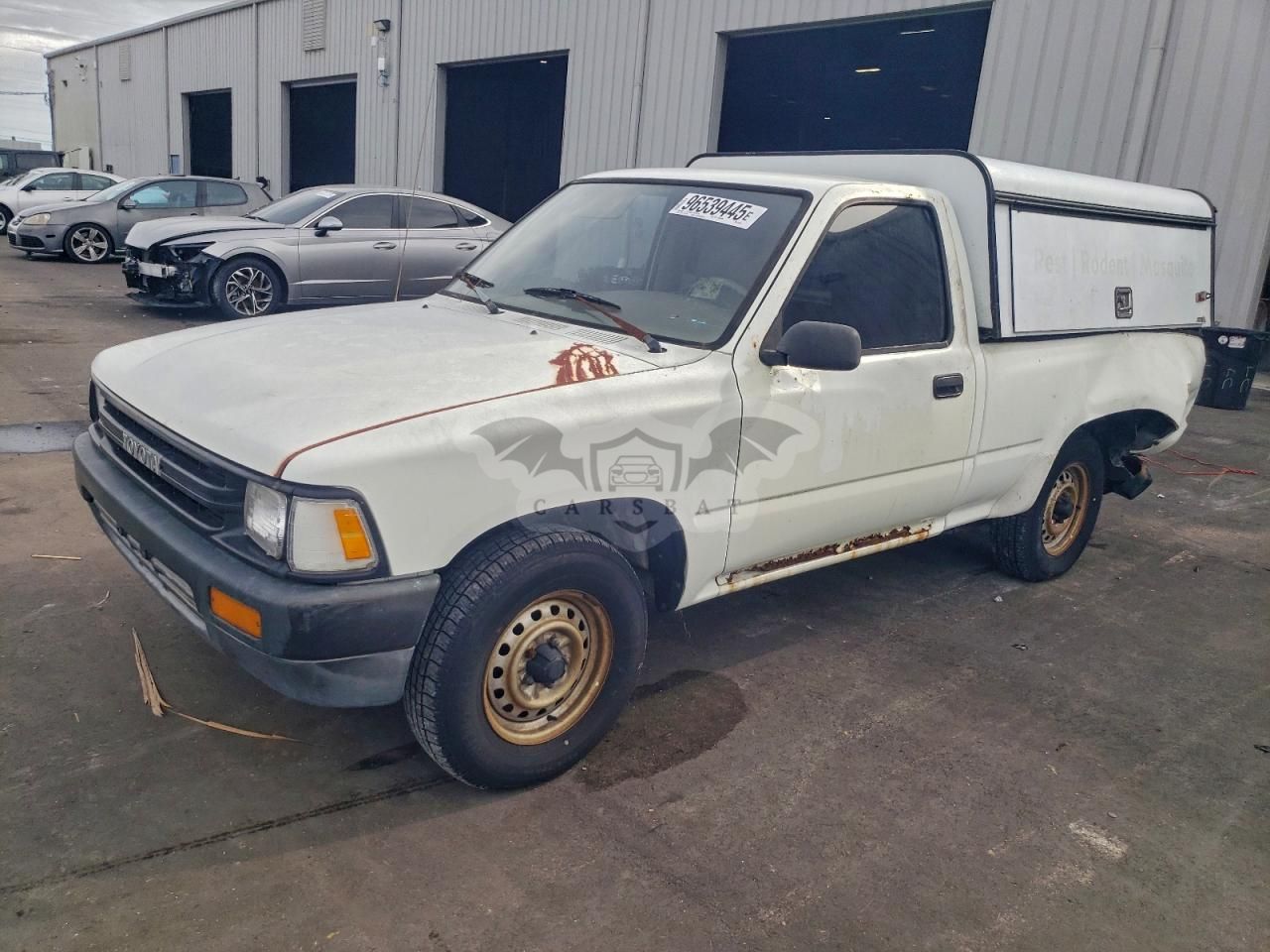 Toyota Hilux 1/2 TON SHORT WHEELBASE 2.4L 4 1991
