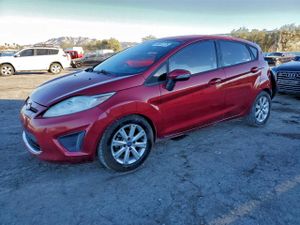 Ford Fiesta SE 1.6L 4 2013