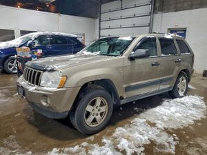Jeep Grand Cherokee LAREDO 4.7L 8 2005
