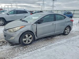 Hyundai Elantra GLS 1.8L 4 2013