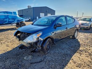 Nissan Versa S 1.6L 4 2015