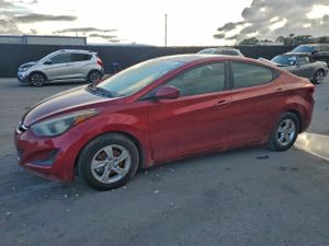 Hyundai Elantra SE 1.8L 4 2015