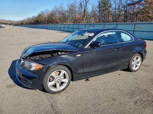 BMW 1 Series I 3.0L 6 2011