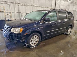 Chrysler Town & Country TOURING 3.8L 6 2010