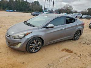 Hyundai Elantra SE 1.8L 4 2015