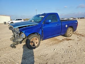 RAM 1500 ST 5.7L 8 2014