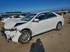 Toyota Camry BASE 2.5L 4 2012