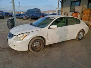 Nissan Altima BASE 2.5L 4 2010