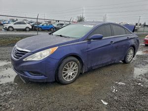 Hyundai Sonata GLS 2.4L 4 2013