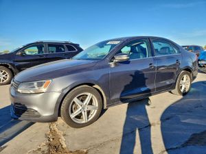 Volkswagen Jetta SE 2.5L 5 2013