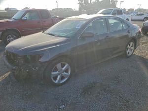 Toyota Camry BASE 2.5L 4 2011
