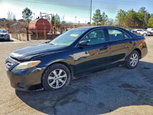 Toyota Camry BASE 2.5L 4 2011