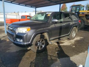Toyota 4Runner SR5 4.0L 6 2011