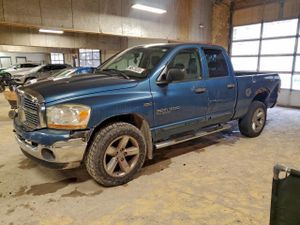 Dodge RAM ST 5.7L 8 2006