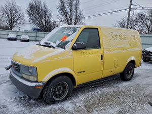 GMC Safari XT 4.3L 6 1995