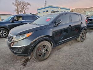 Kia Sportage LX 2.4L 4 2013